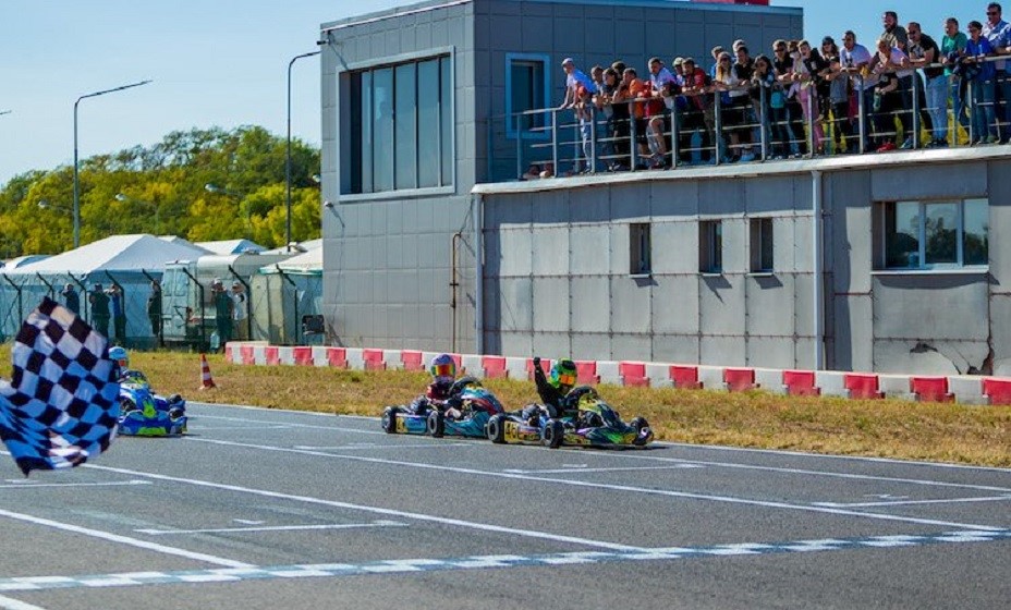 Российский картингист попал в неприятную ситуацию. Фото: CupperSport