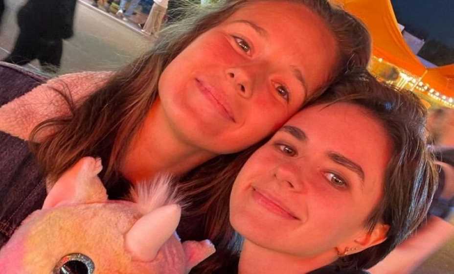 Дарья Касаткина и Наталья Забияко вызвали скандал в России заявлениями о своей ориентации. Фото: Личные страницы Дарьи Касаткиной и Натальи Забияко