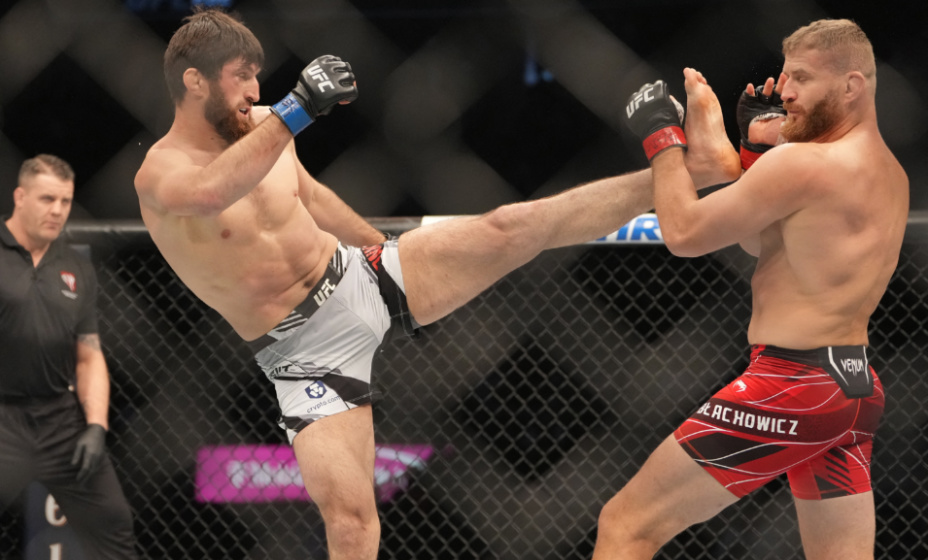 Магомед Анкалаев одержал победу на турнире UFC 308. Фото: Reuters