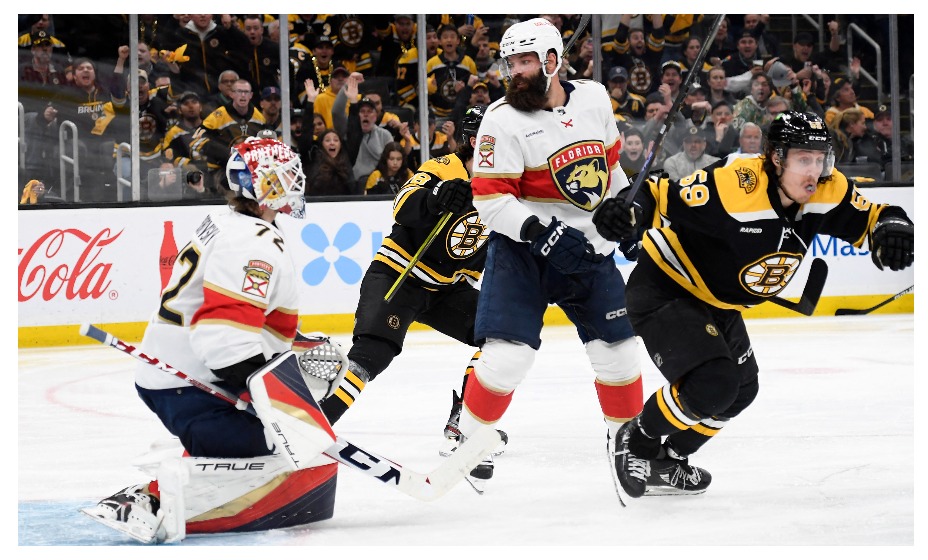«Флорида» Бобровского пробилась во второй раунд плей-офф НХЛ. Фото: Reuters