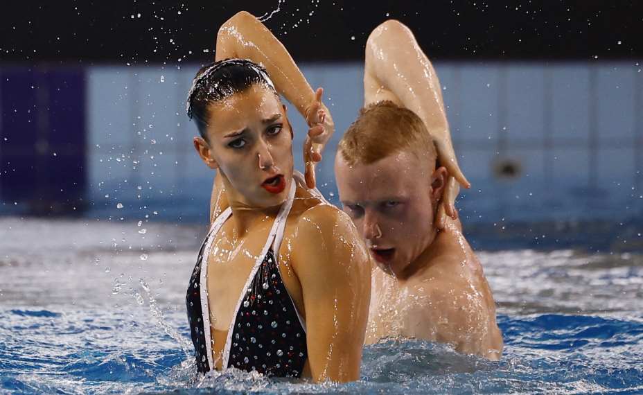 Герой Европейских игр — Фритьоф Зайдель, который взял золото в женском синхронном плавании. Фото: Reuters