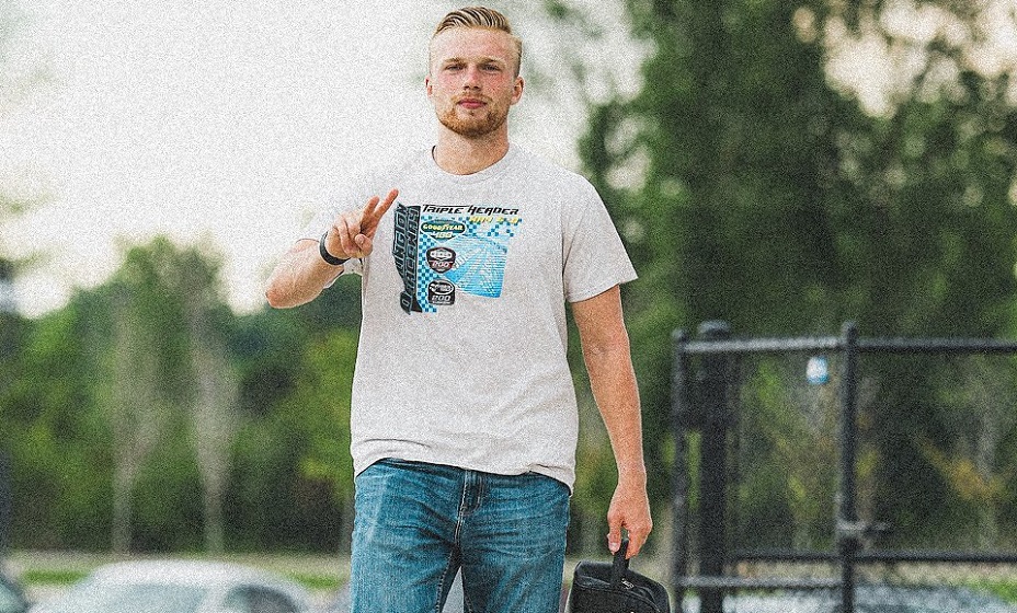 Российский футболист Шмелев: уехал из США, так как хотел развиваться. Фото: Соцсеть Якова Шмелёва