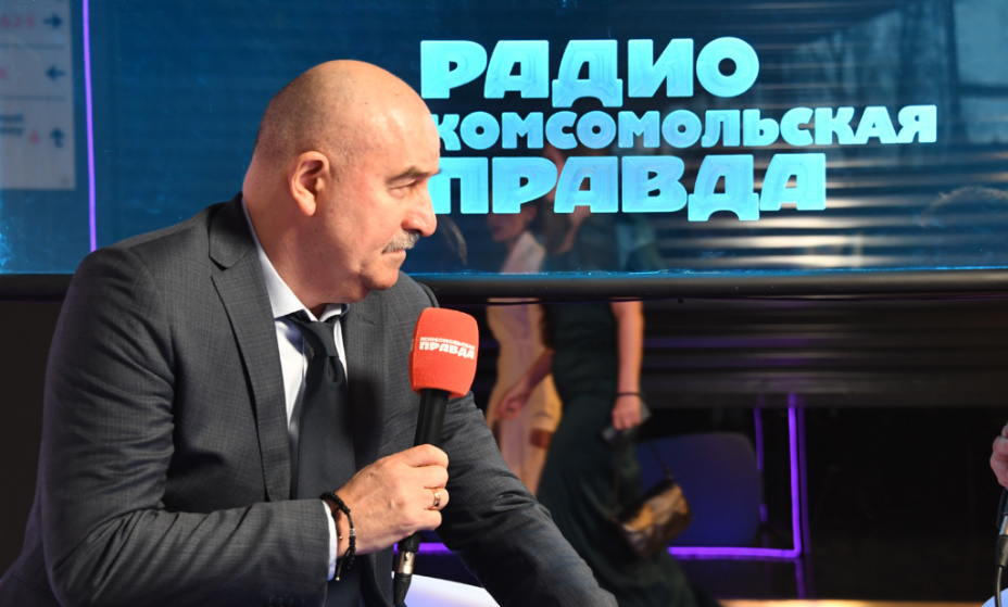 Станислав Черчесов прокомментировал главные события в российском футболе. Фото: 