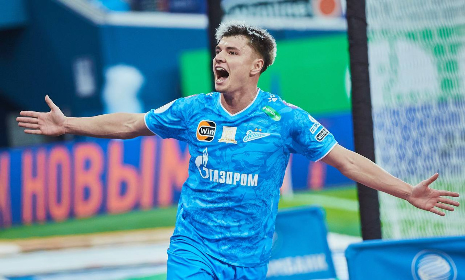 Голы Педро и Мостового помогли