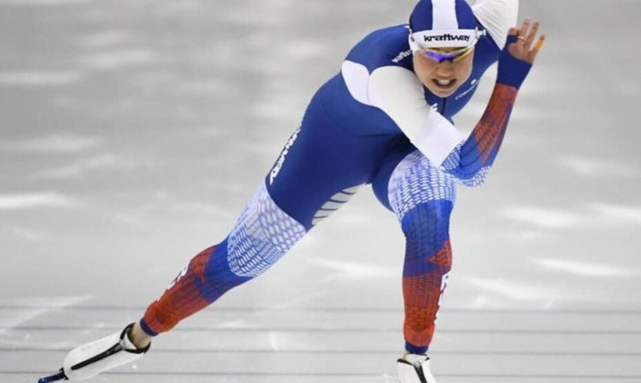 Фаткуллина слезы, ISU, «Союз конькобежцев России» / Vk.com