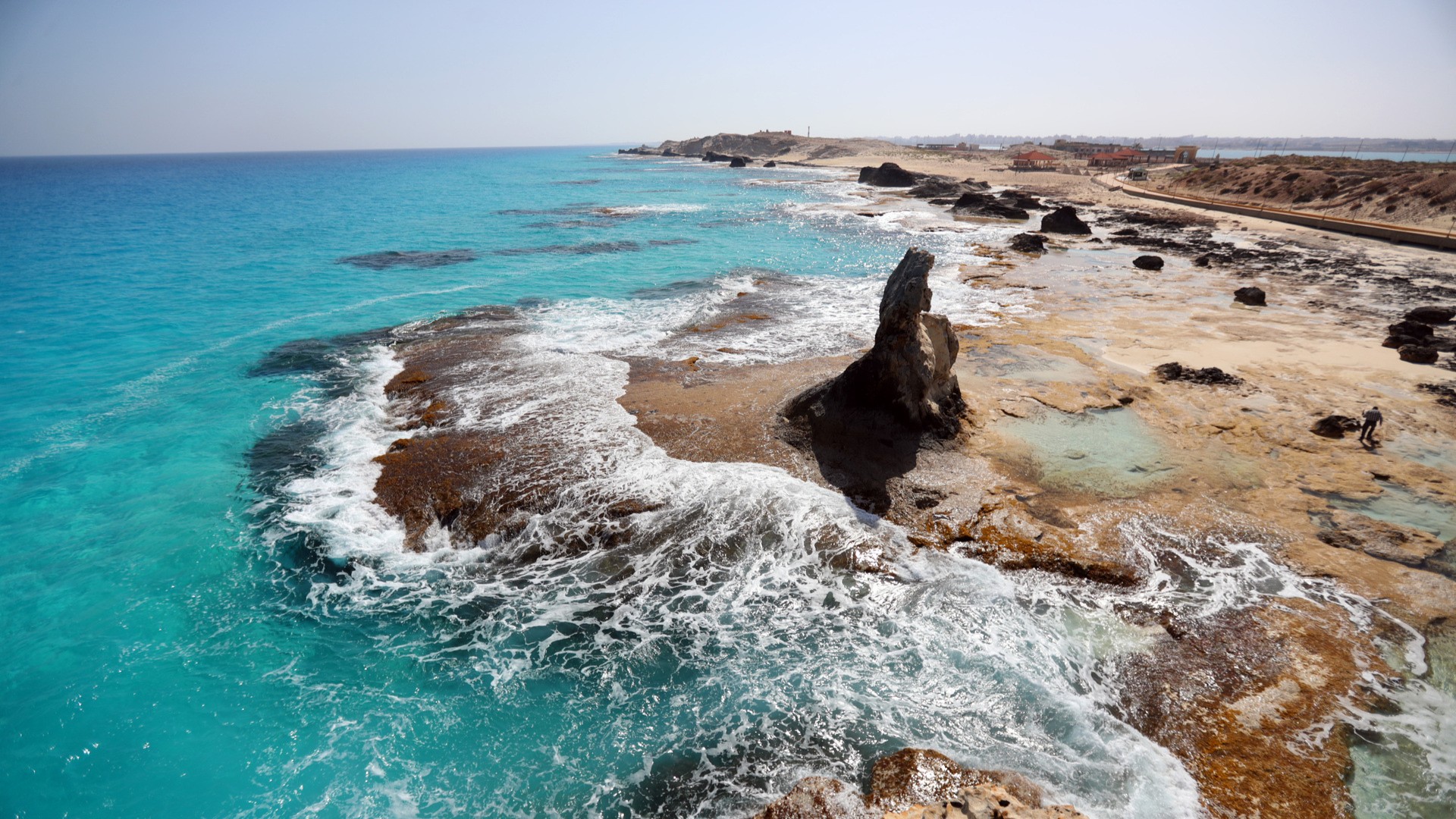 Пляж Клеопатры в городе Мерса-Матрух на северном побережье Египта.